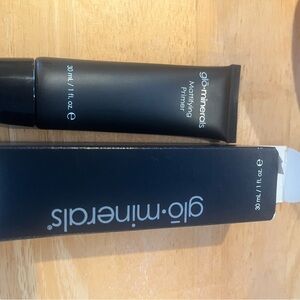 Mattifying Primer - Black